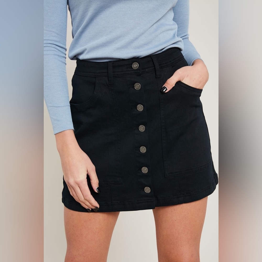 DENIM BUTTON DOWN FRONT SKIRT